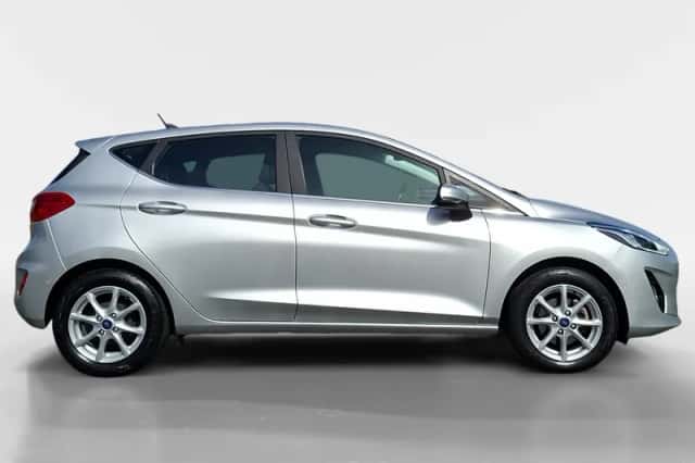 Ford Fiesta (2021) thumbnail 6