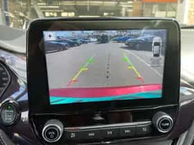 Ford Fiesta (2018) thumbnail 18