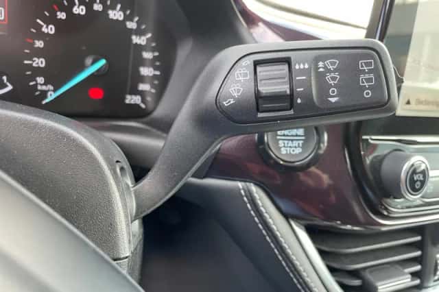 Ford Fiesta (2018) thumbnail 28