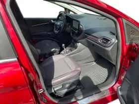 Ford Fiesta (2018) thumbnail 37