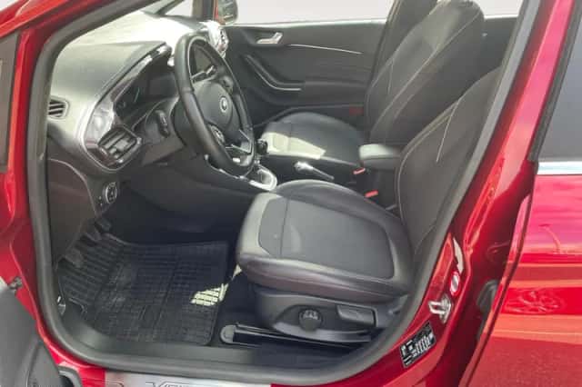 Ford Fiesta (2018) thumbnail 9