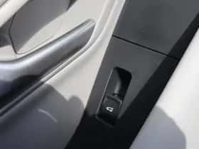 Ford Explorer (2026) thumbnail 13