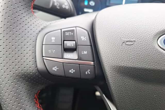Ford Kuga (2026) thumbnail 25