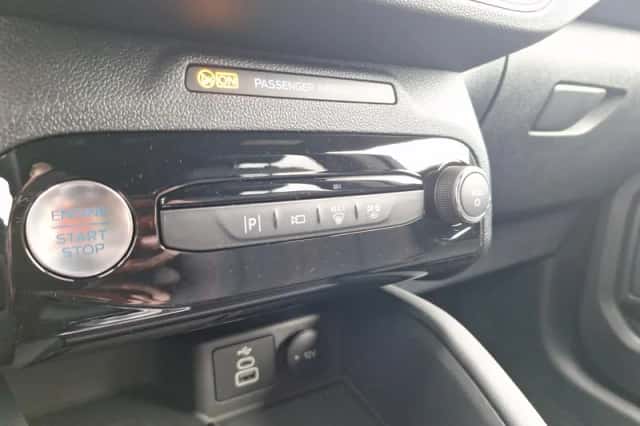 Ford Kuga (2026) thumbnail 28