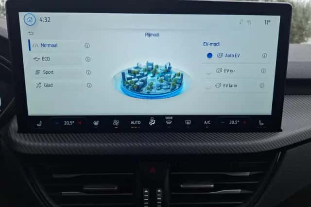 Ford Kuga (2026) thumbnail 33