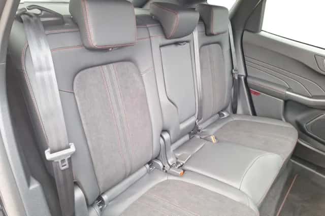Ford Kuga (2026) thumbnail 27