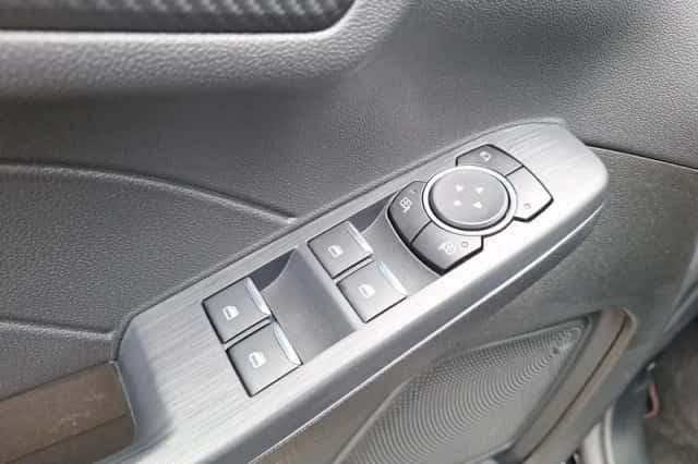 Ford Kuga (2026) thumbnail 31
