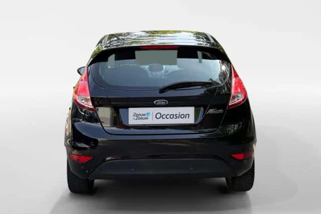 Ford Fiesta (2016) thumbnail 6