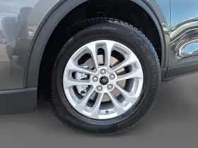 Ford Kuga (2026) thumbnail 9