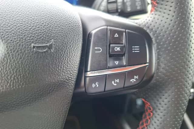 Ford Focus (2023) thumbnail 28