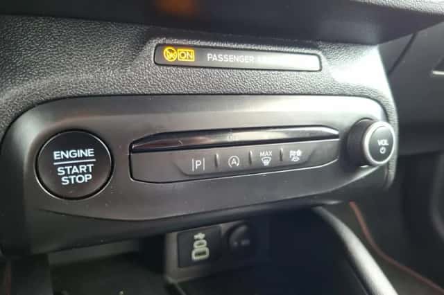 Ford Focus (2023) thumbnail 30