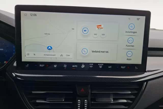 Ford Focus (2023) thumbnail 32