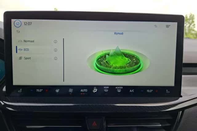 Ford Focus (2023) thumbnail 35