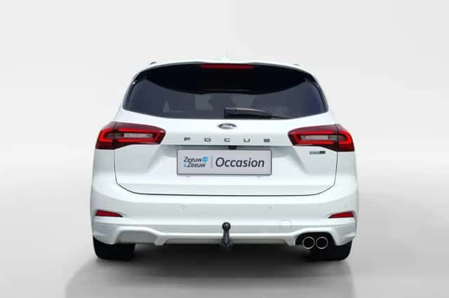 Ford Focus (2023) thumbnail 9