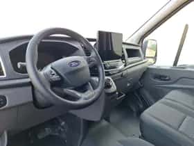 Ford Transit (2024) thumbnail 12