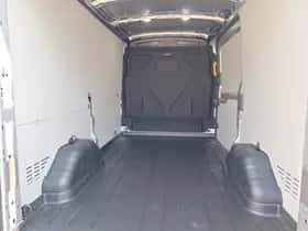 Ford Transit (2024) thumbnail 18