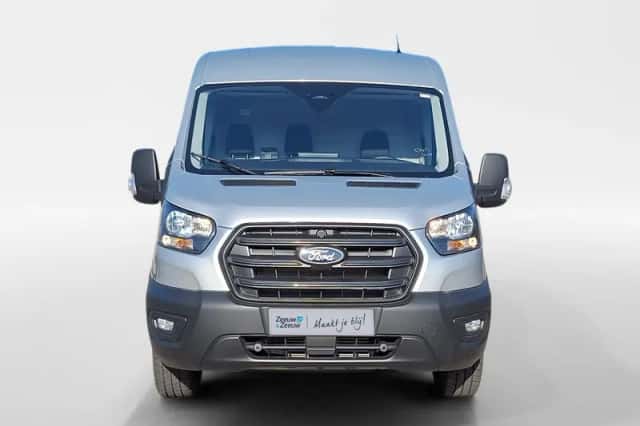 Ford Transit (2024) thumbnail 4