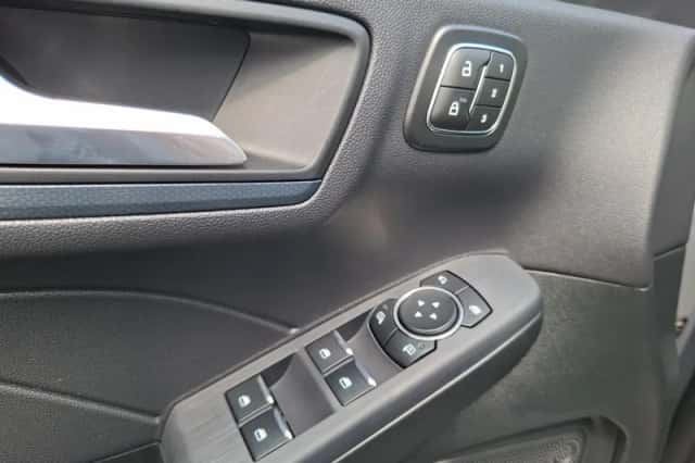 Ford Kuga (2026) thumbnail 28