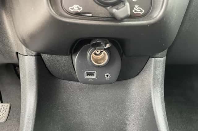 Citroën C1 (2016) thumbnail 9