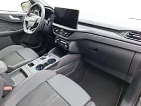 Ford Kuga (2026) thumbnail 3