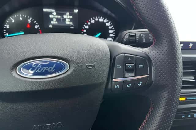Ford Focus (2023) thumbnail 18