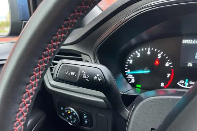 Ford Focus (2023) thumbnail 19