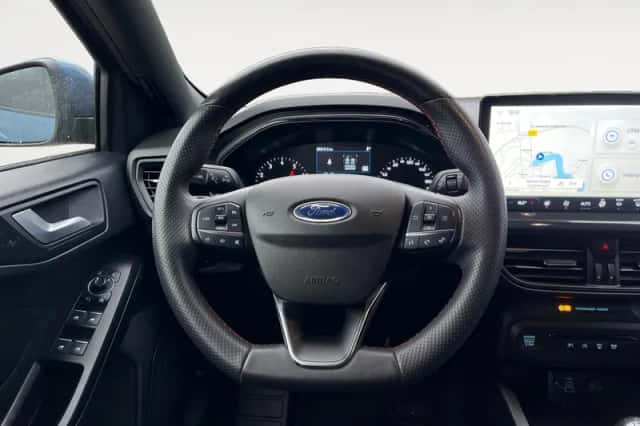 Ford Focus (2023) thumbnail 26
