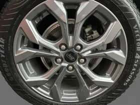 Ford Focus (2023) thumbnail 6