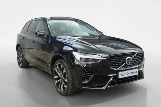 Volvo XC60 (2021) thumbnail 3