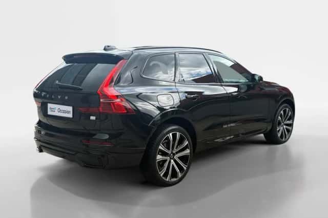 Volvo XC60 (2021) thumbnail 5