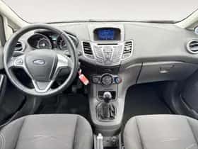 Ford Fiesta (2016) thumbnail 13