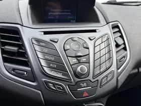 Ford Fiesta (2016) thumbnail 22