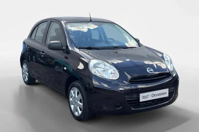 Nissan Micra (2011) thumbnail 3