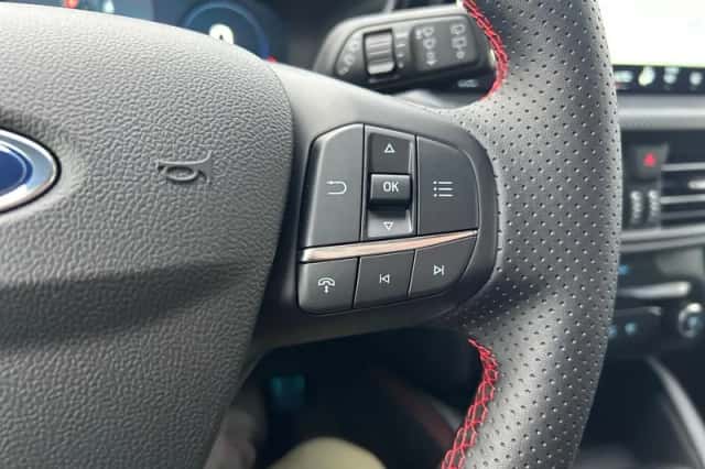 Ford Kuga (2026) thumbnail 17