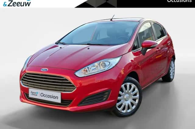 Ford Fiesta (2015) thumbnail 1