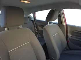 Ford Fiesta (2015) thumbnail 15