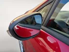 Ford Fiesta (2015) thumbnail 9