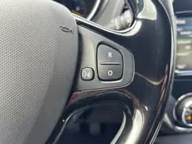 Renault Captur (2014) thumbnail 20