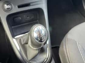 Renault Captur (2014) thumbnail 29