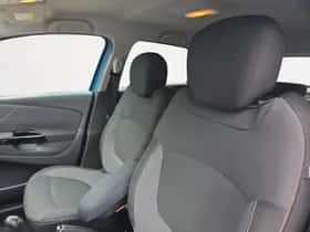 Renault Captur (2013) thumbnail 12