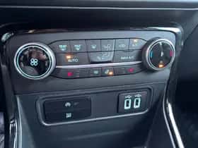 Ford EcoSport (2022) thumbnail 23