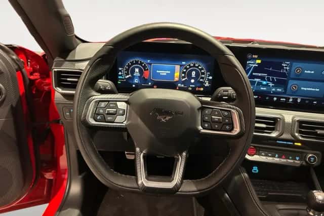 Ford Mustang (2025) thumbnail 14
