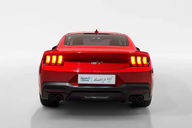 Ford Mustang (2025) thumbnail 4