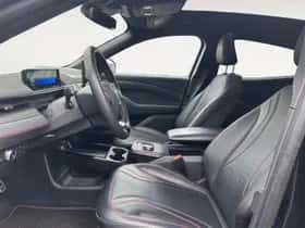 Ford Mustang Mach-E (2022) thumbnail 11