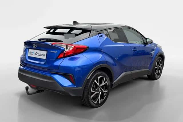 Toyota C-HR (2019) thumbnail 5