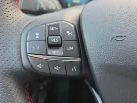Ford Kuga (2025) thumbnail 16