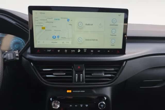 Ford Kuga (2025) thumbnail 19
