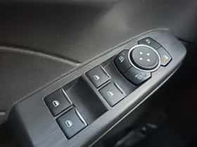 Ford Kuga (2025) thumbnail 27