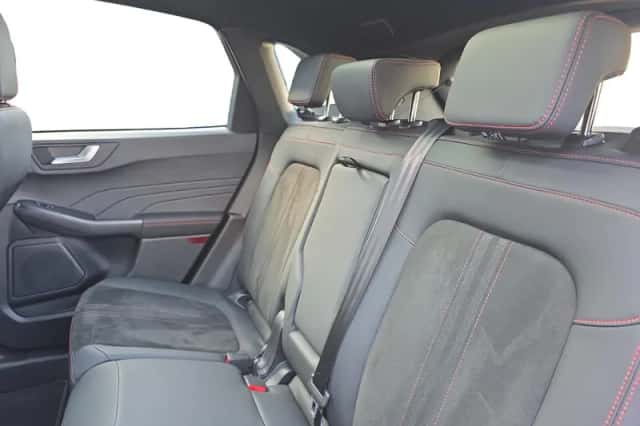 Ford Kuga (2025) thumbnail 32