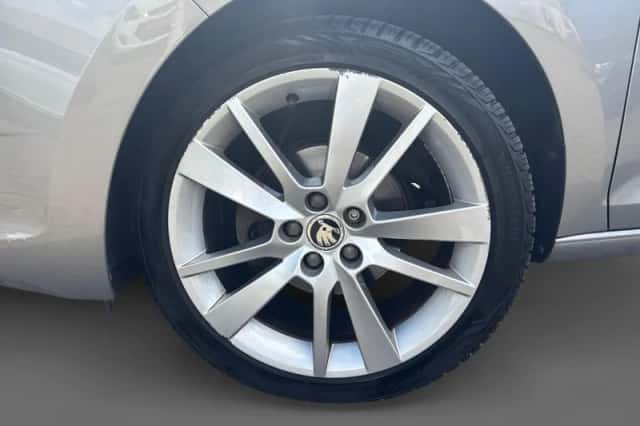Škoda Rapid (2018) thumbnail 2